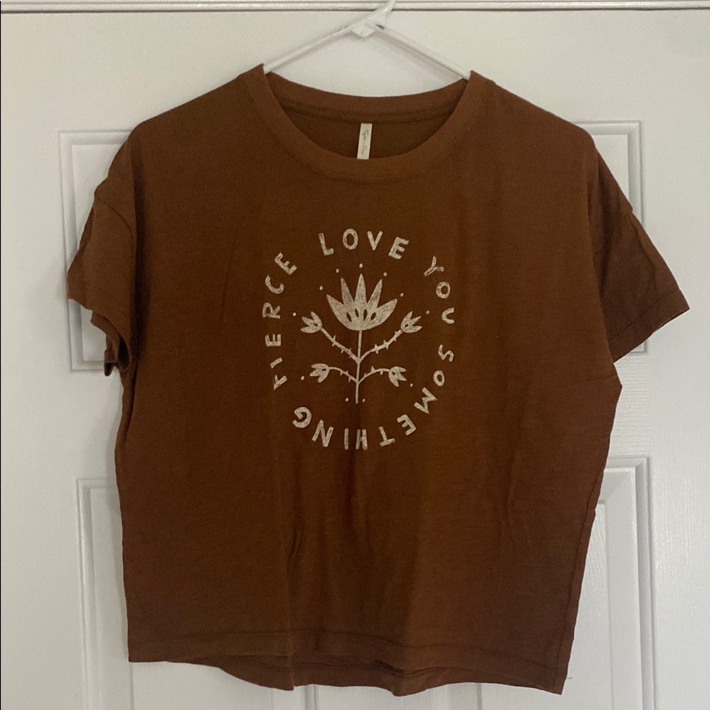 Rylee + Cru Brown Cream Crop Graphic Tee